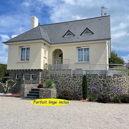 "La Revillaise" Proche Mer, Grand Jardin Clos, 2 A 5 Personnes-Adultes-Enfants- Réville Esterno foto